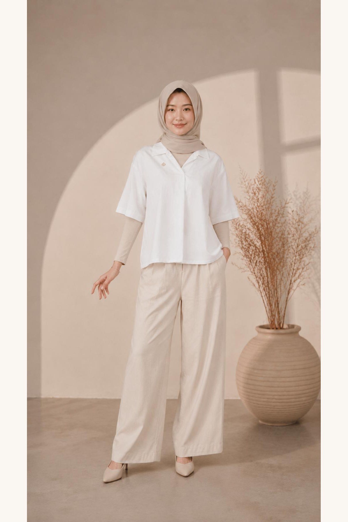 Emyra V — Blouse