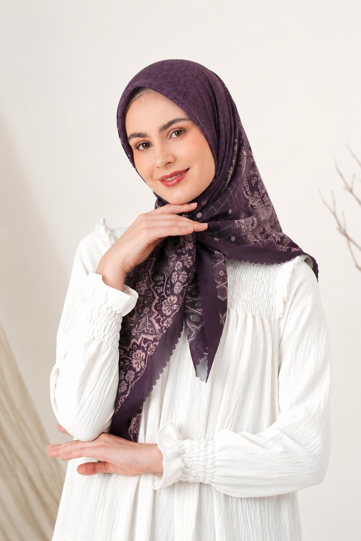 Haramain Classic — Signature Hijab